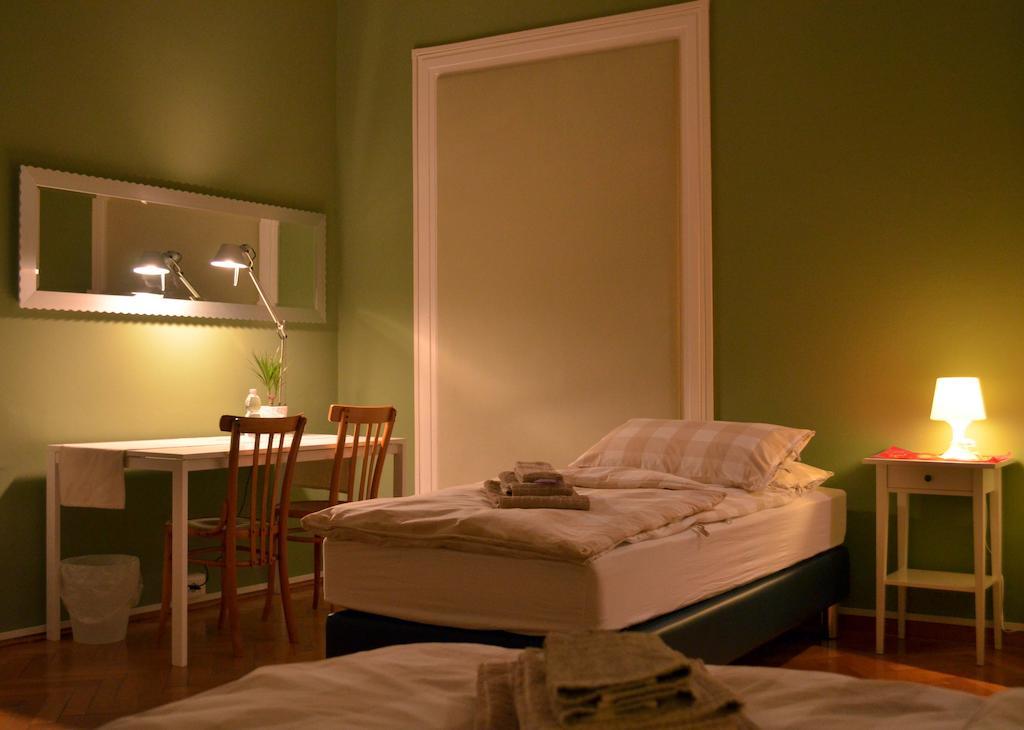 Zudecche 1 Bed & Breakfast Триест Стая снимка