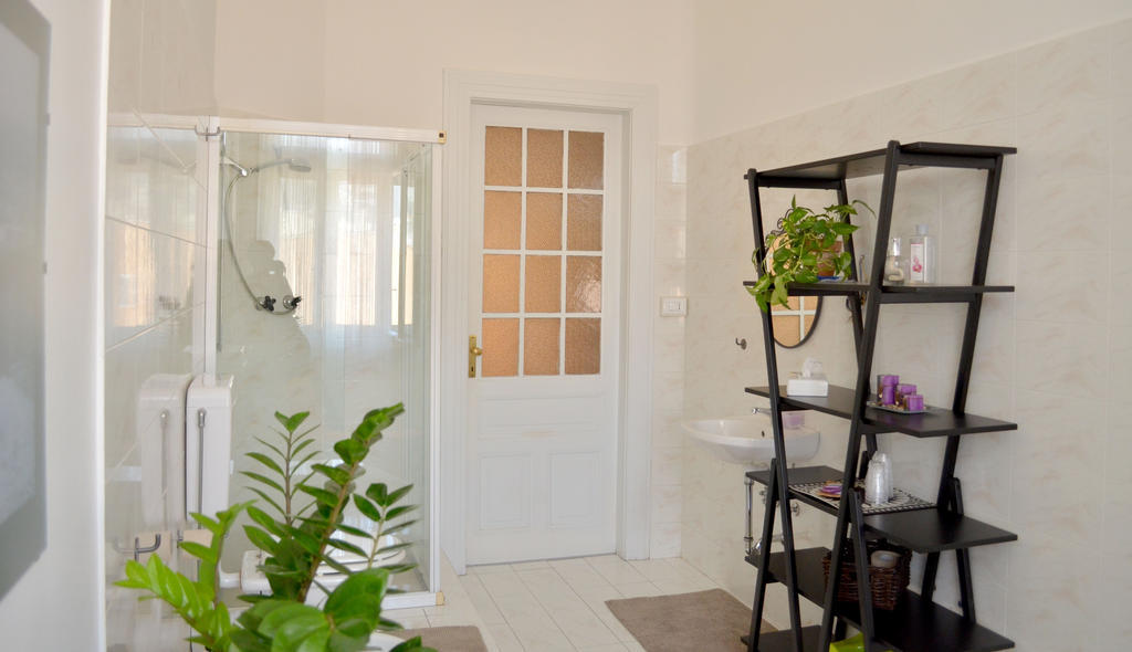 Zudecche 1 Bed & Breakfast Триест Стая снимка