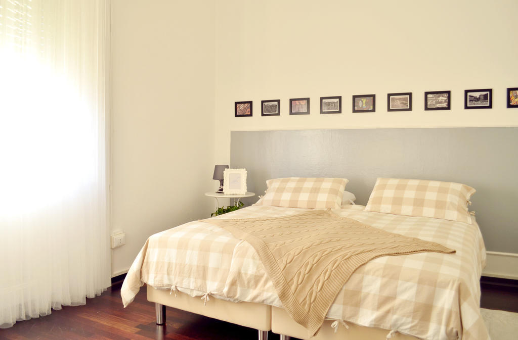 Zudecche 1 Bed & Breakfast Триест Стая снимка