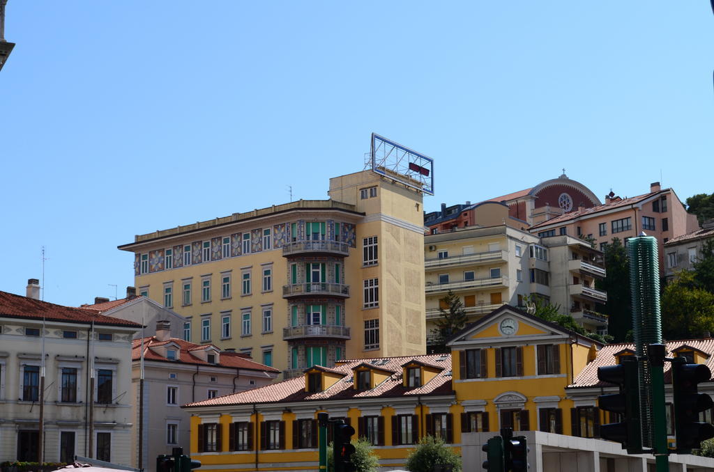 Zudecche 1 Bed & Breakfast Триест Екстериор снимка